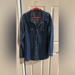 Wrangler pearl snap button up